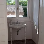 Susarna Romantik Vakantiehuis Pouzdrany