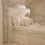 Susarna Romantik *