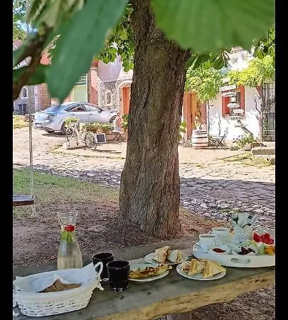 Susarna Romantik 度假居 Pouzdrany