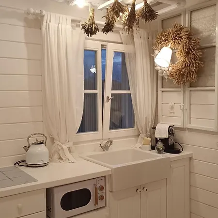 Susarna Romantik Holiday home Pouzdrany
